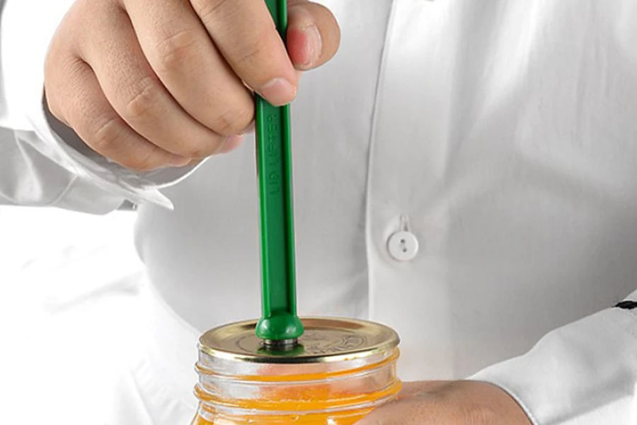 magnetic lid lifter for canning