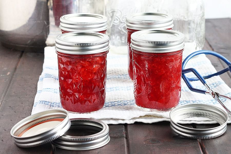 rust removal for canning tools