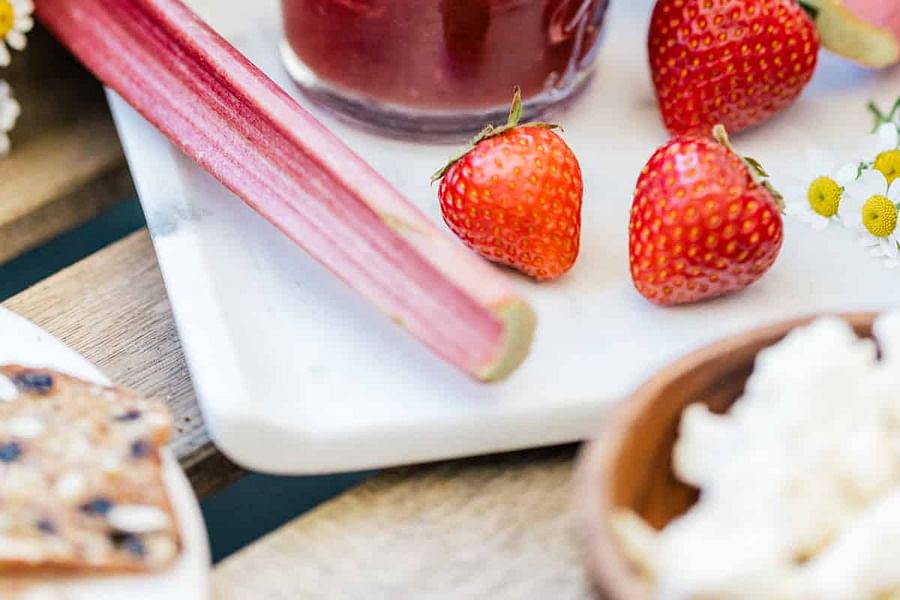 strawberry rhubarb preserve