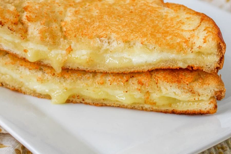 grilled cheese sandwich