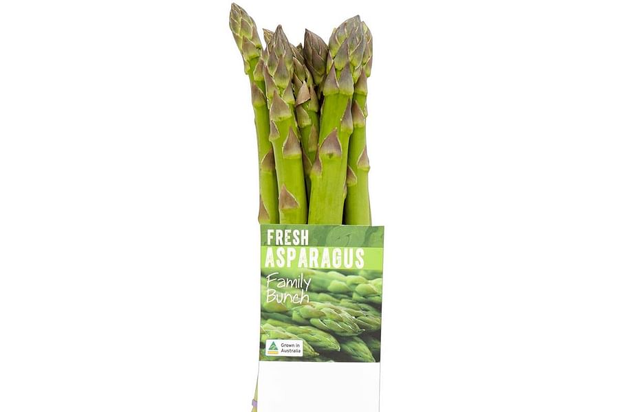 fresh asparagus bunch